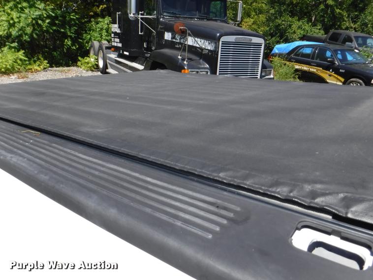 image for item DA1737 2005 Ford F150 SuperCab pickup truck