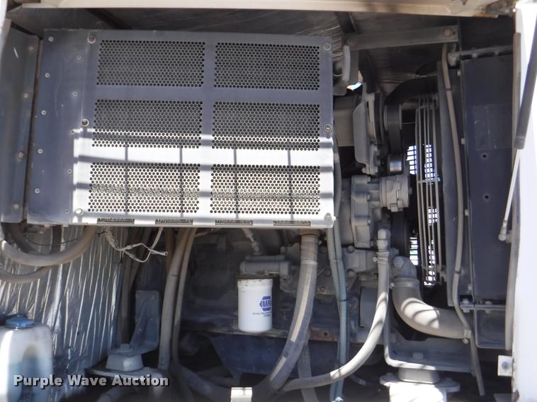 image for item DA1744 2006 Elgin Pelican street sweeper