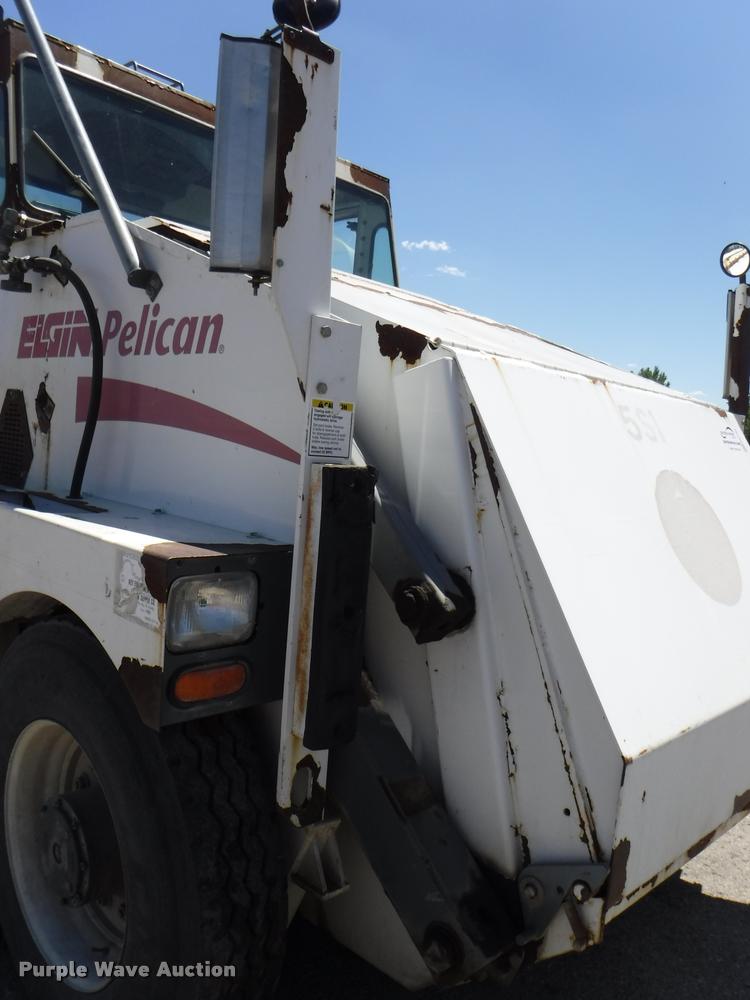 image for item DA1744 2006 Elgin Pelican street sweeper