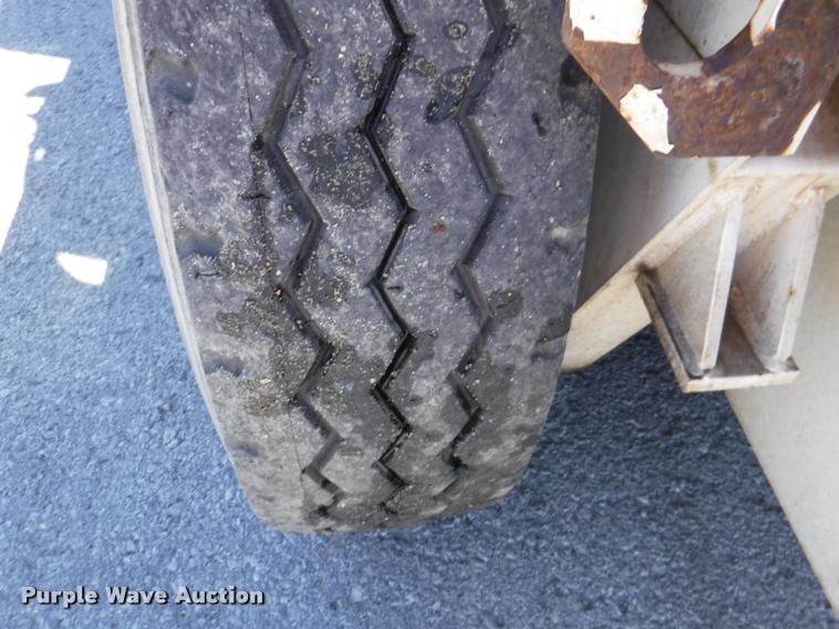 image for item DA1744 2006 Elgin Pelican street sweeper