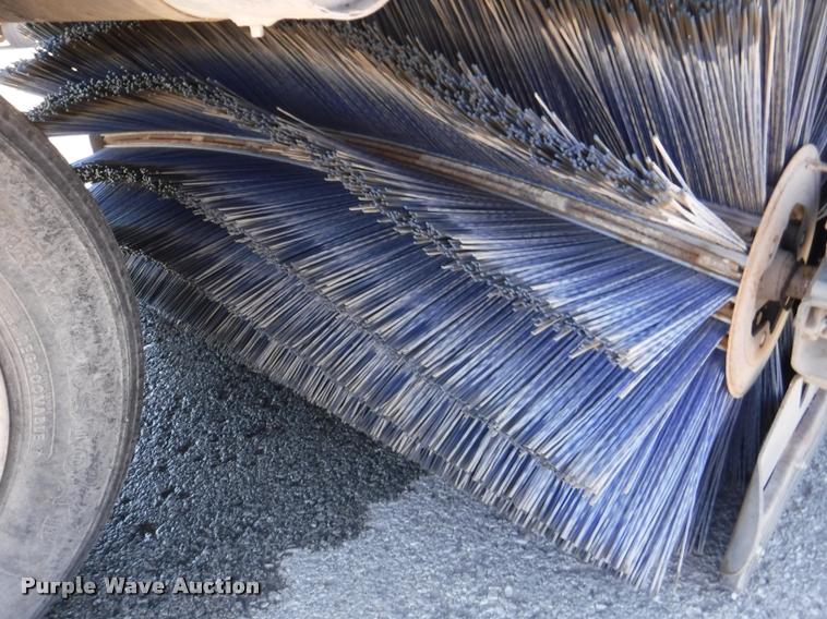 image for item DA1744 2006 Elgin Pelican street sweeper