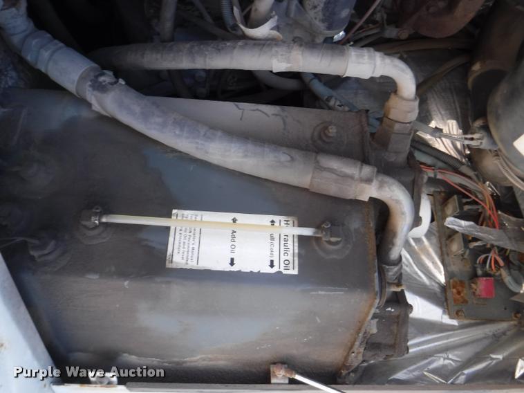 image for item DA1744 2006 Elgin Pelican street sweeper