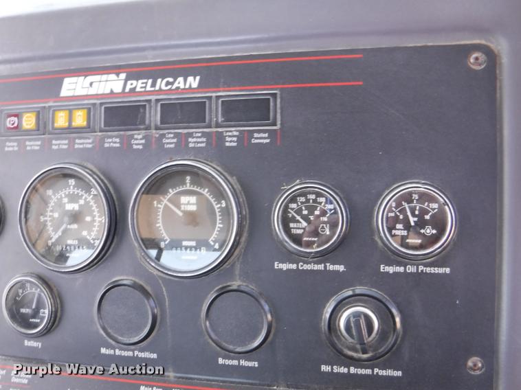 image for item DA1744 2006 Elgin Pelican street sweeper