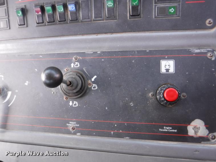 image for item DA1744 2006 Elgin Pelican street sweeper