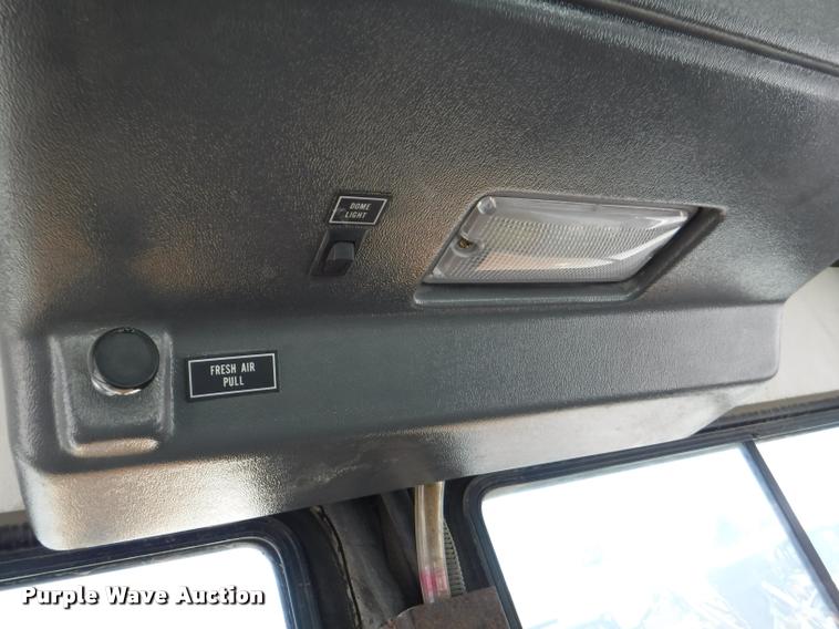 image for item DA1744 2006 Elgin Pelican street sweeper