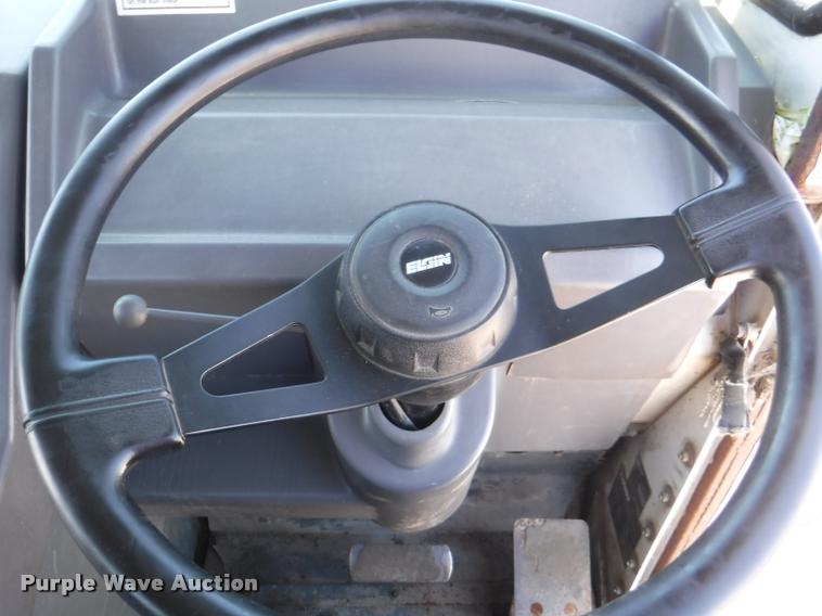 image for item DA1744 2006 Elgin Pelican street sweeper