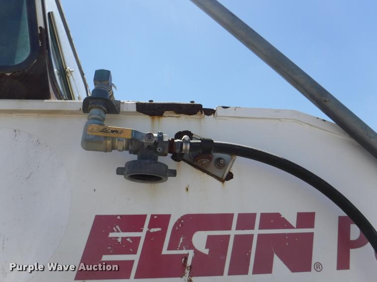 image for item DA1744 2006 Elgin Pelican street sweeper