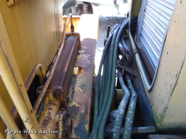 image for item DA1745 1979 Snow Master SMI 5250 snow blower truck