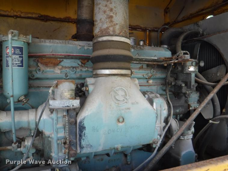 image for item DA1745 1979 Snow Master SMI 5250 snow blower truck