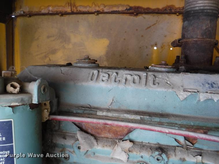 image for item DA1745 1979 Snow Master SMI 5250 snow blower truck