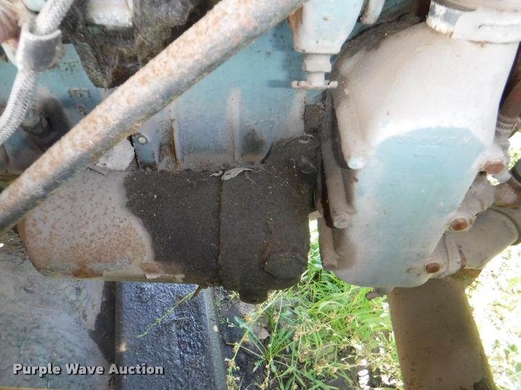 image for item DA1745 1979 Snow Master SMI 5250 snow blower truck