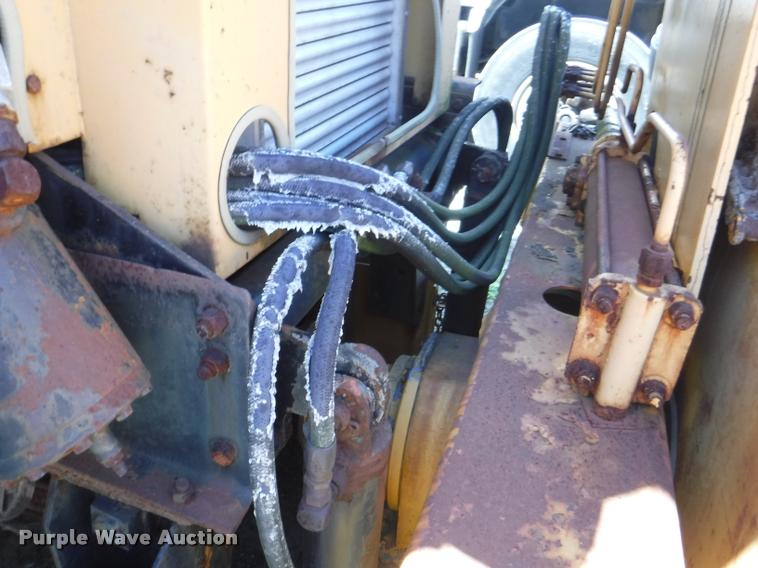 image for item DA1745 1979 Snow Master SMI 5250 snow blower truck