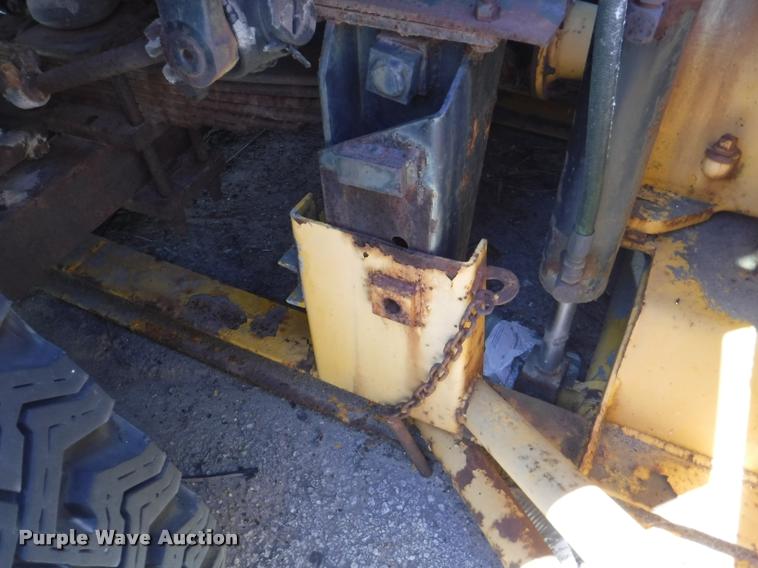 image for item DA1745 1979 Snow Master SMI 5250 snow blower truck