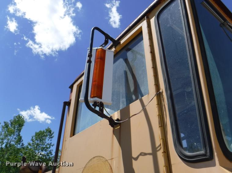 image for item DA1745 1979 Snow Master SMI 5250 snow blower truck