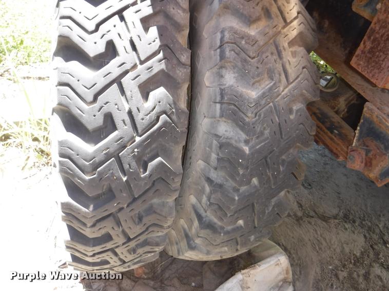 image for item DA1745 1979 Snow Master SMI 5250 snow blower truck