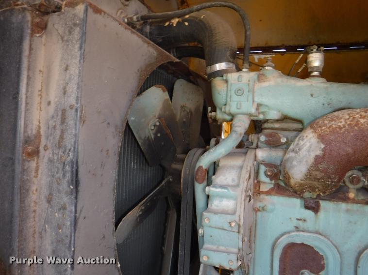 image for item DA1745 1979 Snow Master SMI 5250 snow blower truck