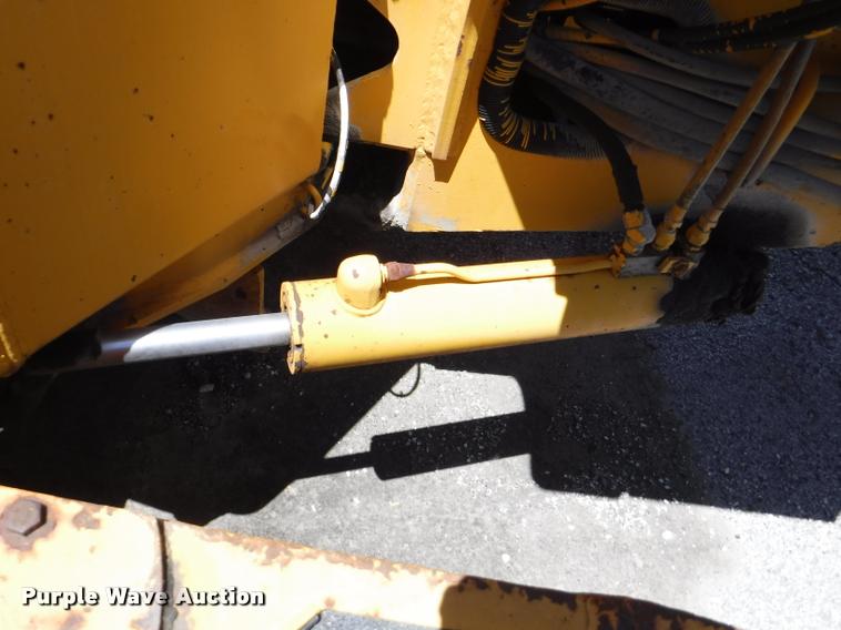 image for item DA1746 1987 John Deere 570B motor grader