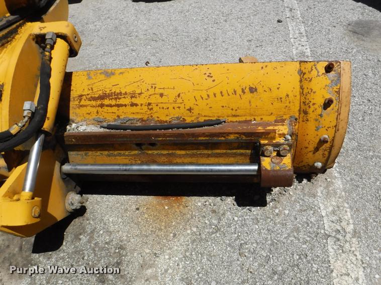 image for item DA1746 1987 John Deere 570B motor grader