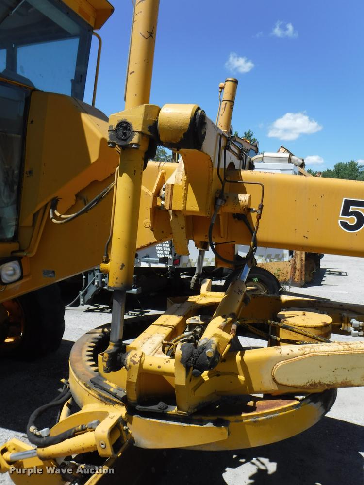 image for item DA1746 1987 John Deere 570B motor grader