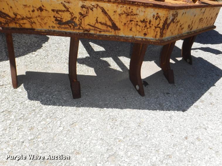 image for item DA1746 1987 John Deere 570B motor grader