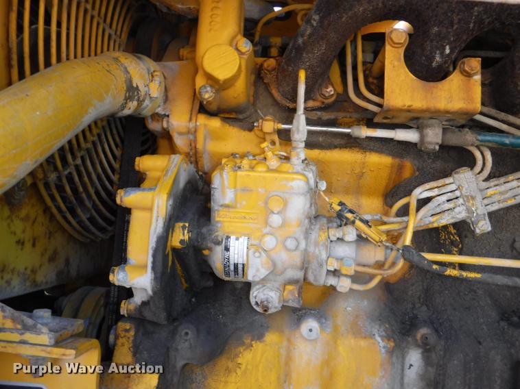 image for item DA1746 1987 John Deere 570B motor grader