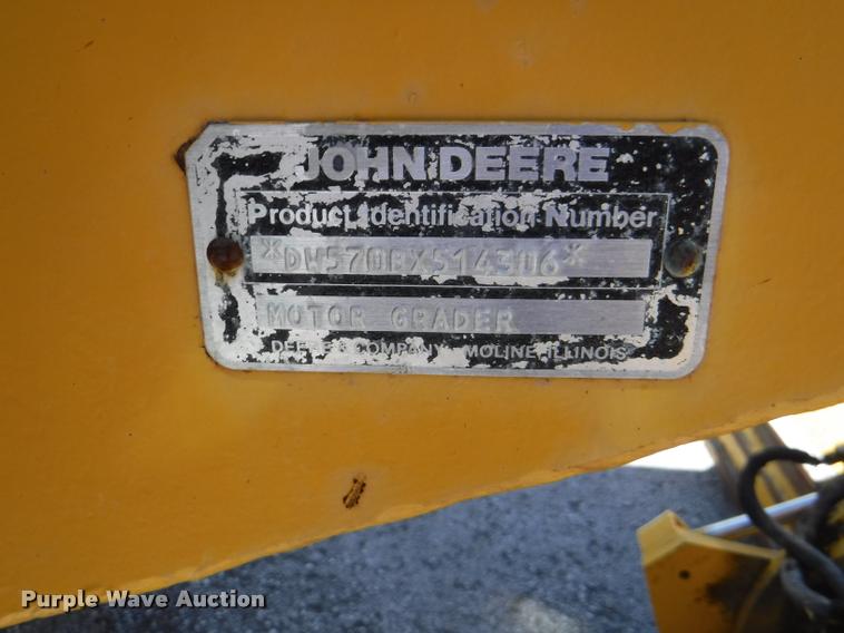 image for item DA1746 1987 John Deere 570B motor grader