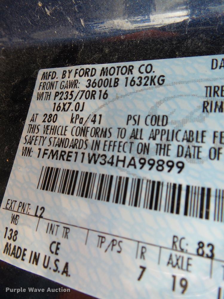 image for item DA2349 2004 Ford E150 van