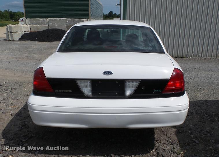 image for item DA2350 2009 Ford Crown Victoria Police Interceptor