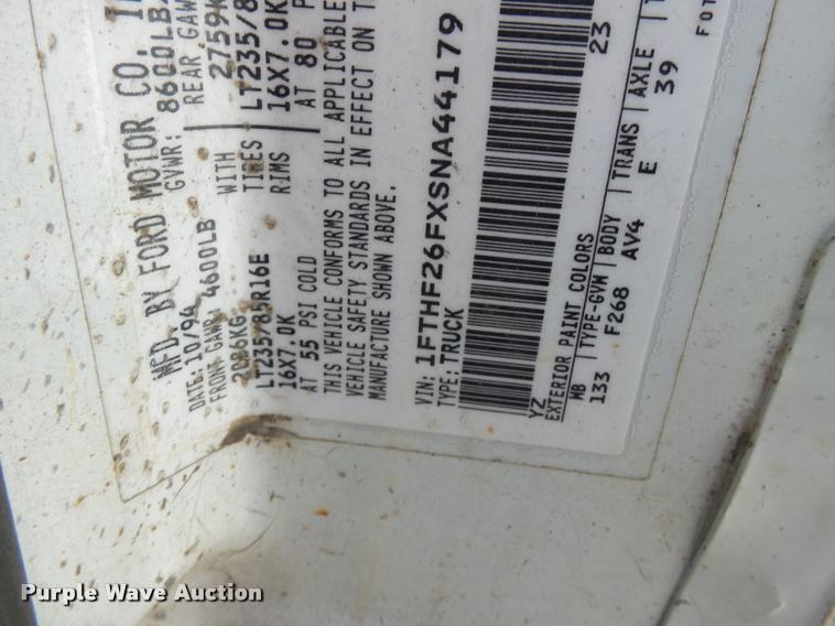 image for item DA2352 1995 Ford F250 utility bed pickup truck