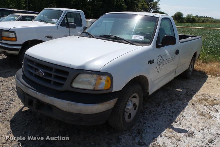 image for item DA2353 2001 Ford F150 pickup truck