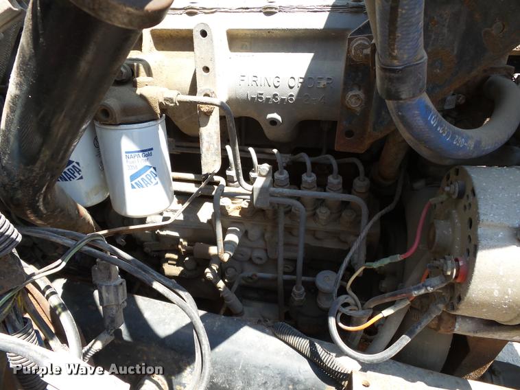 image for item DA2355 1987 Ford F800 dump truck