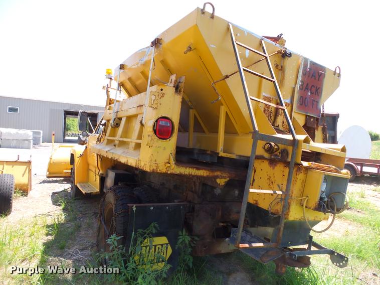 image for item DA2356 1989 Ford F800 dump truck