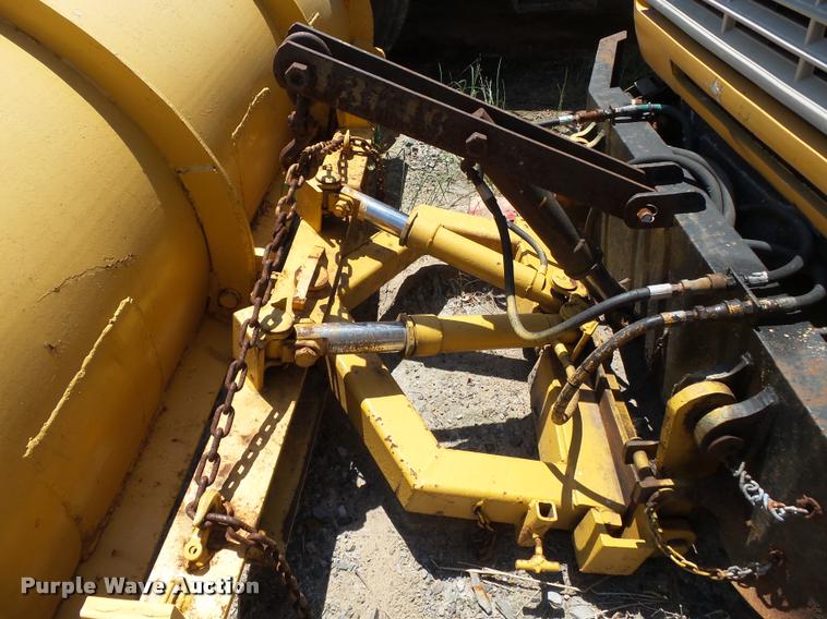 image for item DA2356 1989 Ford F800 dump truck