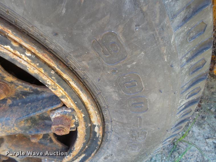 image for item DA2356 1989 Ford F800 dump truck