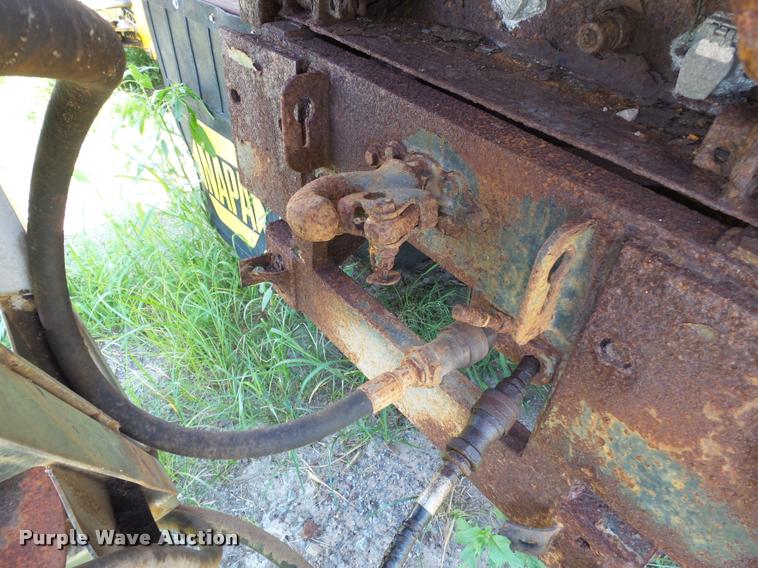 image for item DA2356 1989 Ford F800 dump truck