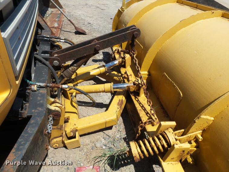 image for item DA2356 1989 Ford F800 dump truck