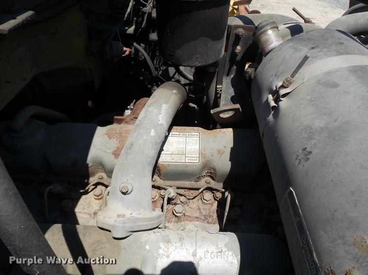 image for item DA2356 1989 Ford F800 dump truck