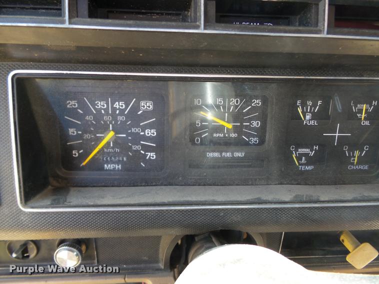 image for item DA2356 1989 Ford F800 dump truck