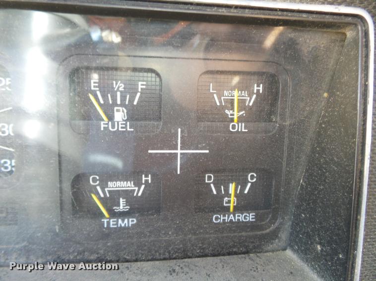 image for item DA2356 1989 Ford F800 dump truck