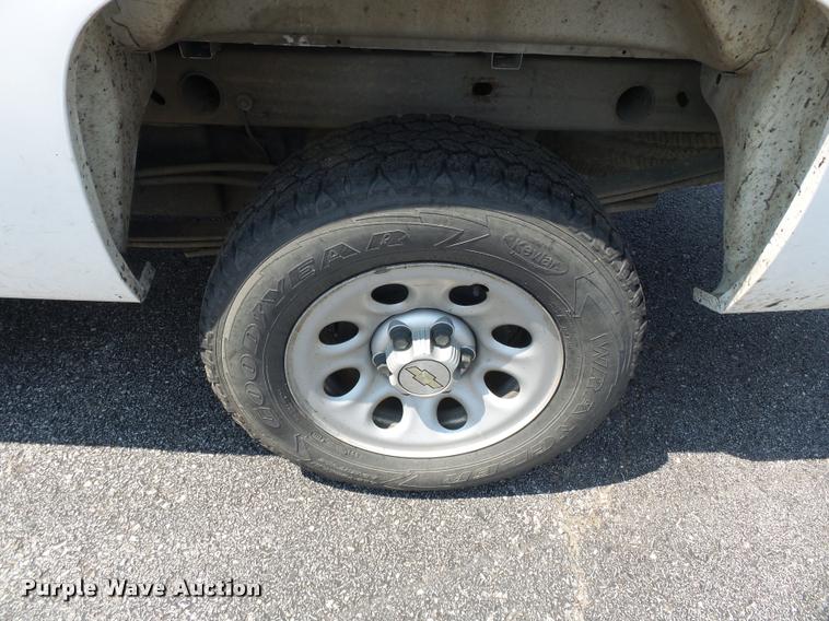image for item DA2360 2007 Chevrolet Silverado 1500 pickup truck