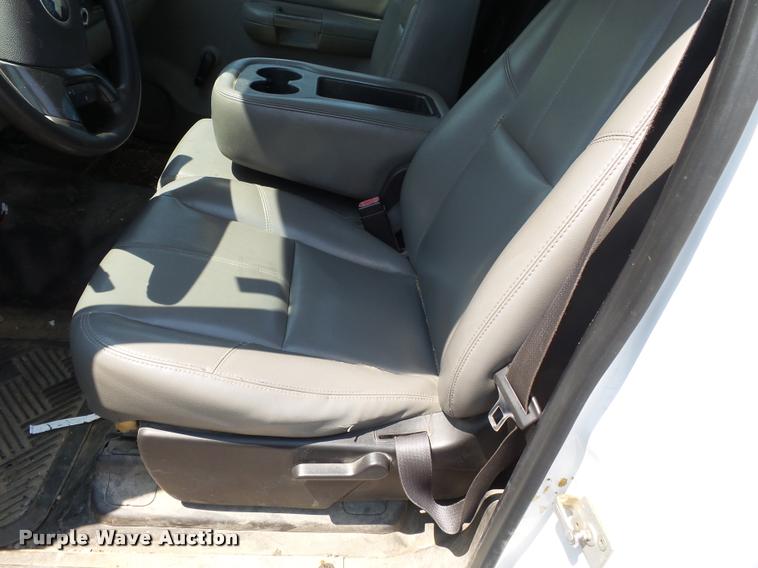 image for item DA2360 2007 Chevrolet Silverado 1500 pickup truck