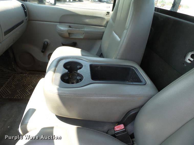 image for item DA2360 2007 Chevrolet Silverado 1500 pickup truck