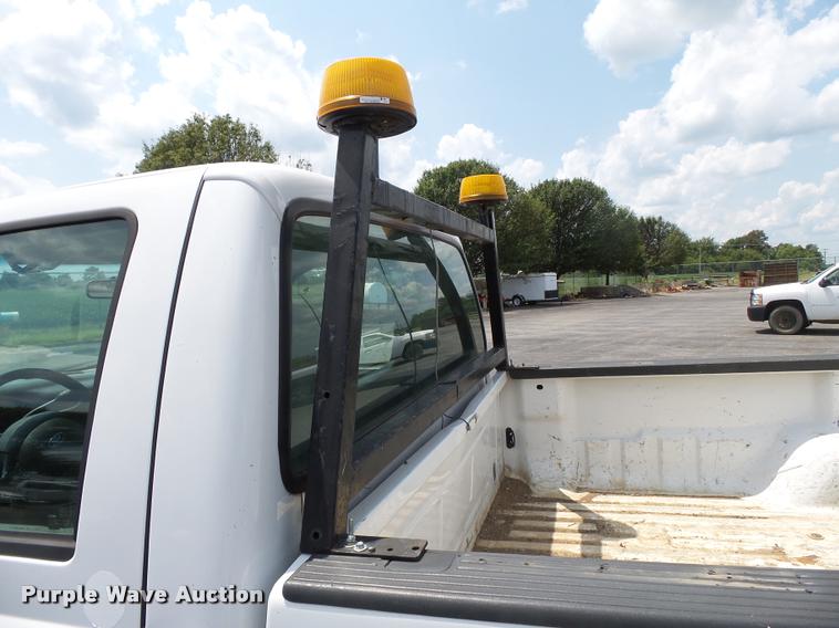 image for item DA2364 2003 Ford F250 Super Duty pickup truck