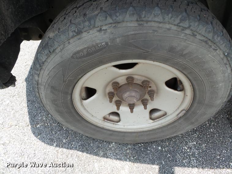 image for item DA2365 2008 Ford F250 Super Duty pickup truck