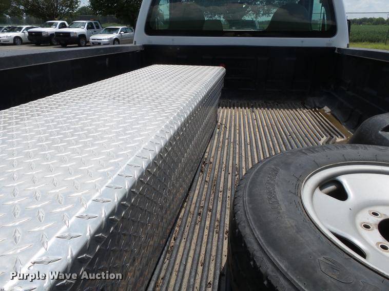 image for item DA2365 2008 Ford F250 Super Duty pickup truck