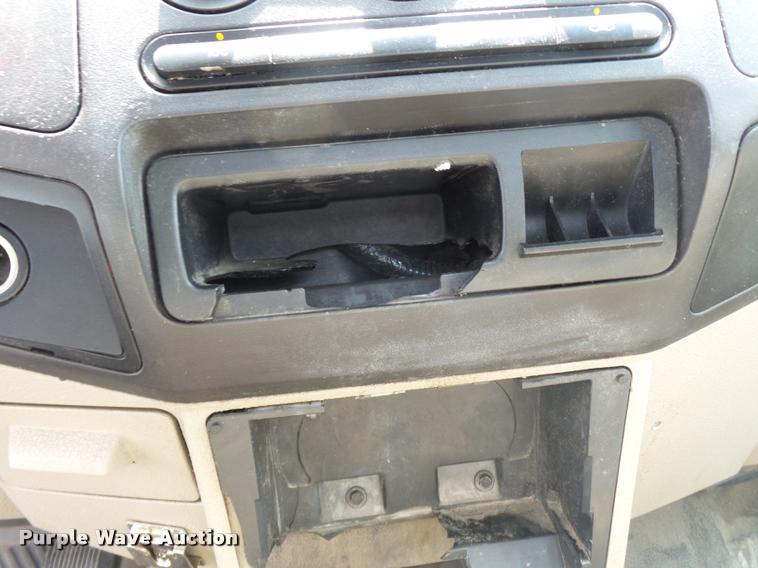 image for item DA2365 2008 Ford F250 Super Duty pickup truck