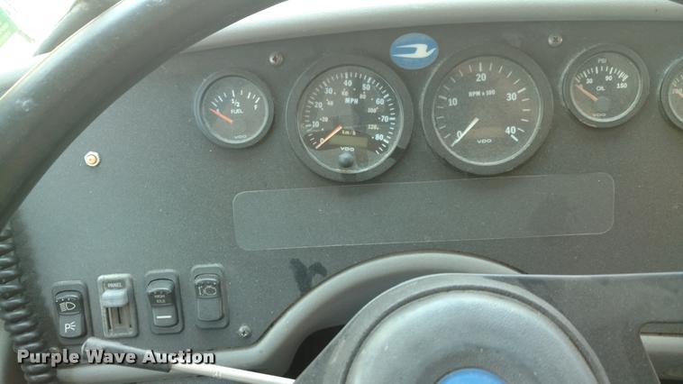 image for item DA5638 2002 Blue Bird TC2000 school bus