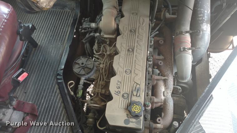 image for item DA5638 2002 Blue Bird TC2000 school bus