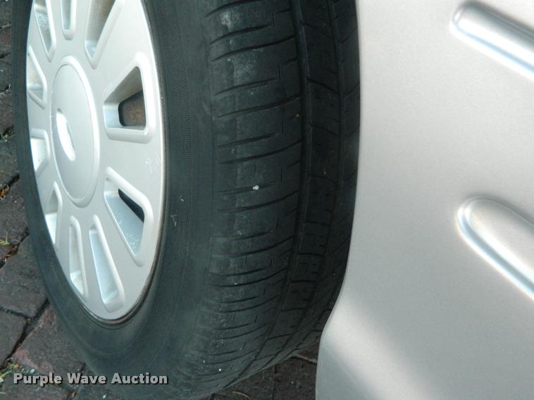 image for item DB1090 2006 Ford Crown Victoria Police Interceptor