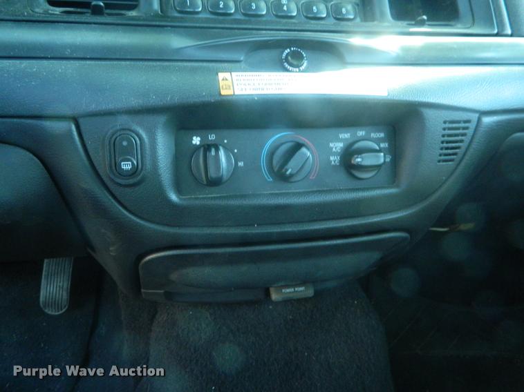 image for item DB1090 2006 Ford Crown Victoria Police Interceptor